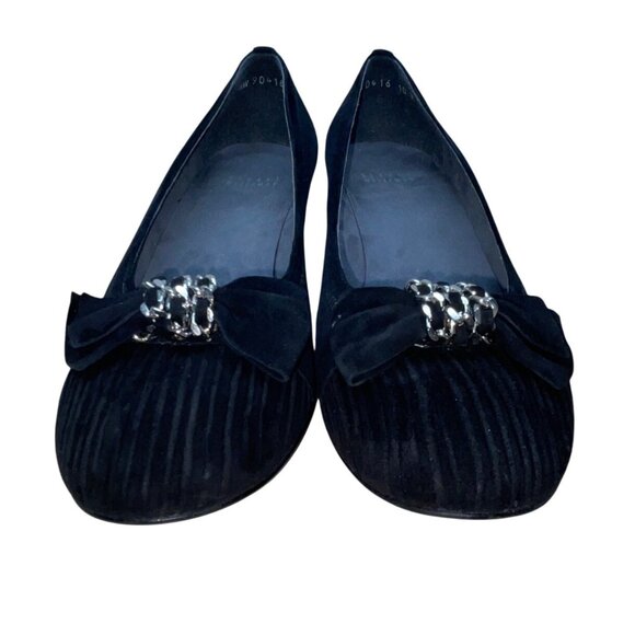 Stuart Weitzman Black Suede Giveable Bow & Chain Accent Wedge Flats Size 10M - Picture 2 of 8